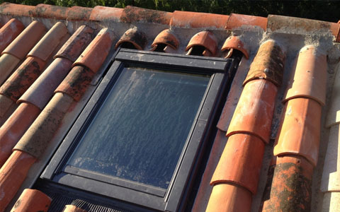 TRAVAUX DE POSE DE VELUX